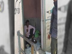 Did this man from Guna eat his food in toilet? | Sacchai Ka Sensex (05.05.2020)