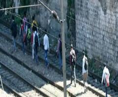 বীরভূমে ট্রেন লাইন ধরে বাড়ি ফেরার সময় অল্পের জন্য রক্ষা পরিযায়ী শ্রমিকদের