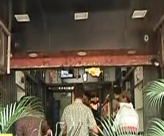 Lockdown 3 | पुण्यात दारु खरेदीसाठी दुसऱ्या दिवशीही लोकांच्या रांगा