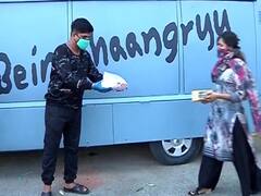 Salman Khan की तरफ से जरुरतमंद लोगों को दी गई Eidi