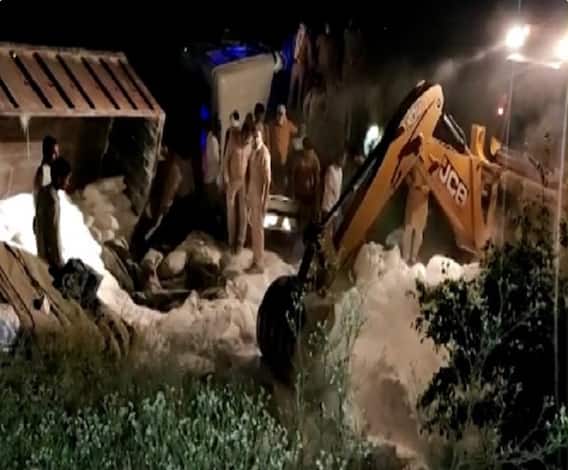 Auraiya Accident | उत्तर प्रदेशातील औरैयात प्रवासी मजुरांच्या ट्रकला भीषण अपघात; 24 जणांचा मृत्यू तर 15 जखमी