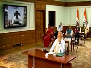 Decoding PM Modi's signals in CMs meeting | Bharat Ki Baat 