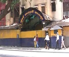 Corona in Jail | आर्थर रोड,भायखळा आणि ठाणे कारागृहात कोरोना कसा शिरला?इतर कैद्यांनाही कोरोनाचा धोका?