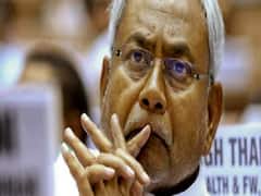 Bihar: क्वारंटीन सेंटर के श्रमिकों से बात करेंगे सीएम Nitish Kumar