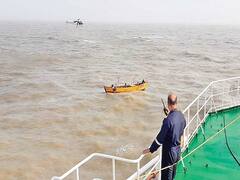 ગુજરાતના દરિયા કિનારે મોટા હુમલાનું પોરબંદર કોસ્ટગાર્ડનું અલર્ટ, જુઓ વીડિયો