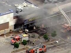 Crowd loots stores, sets them ablaze in America's Minneapolis