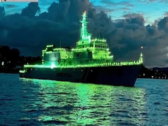 Navy और Coast Guard का कोरोना योध्दाओं को सम्मान