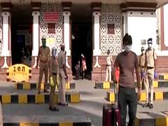 BMC arrange buses for passengers at Mumbai Central railway station