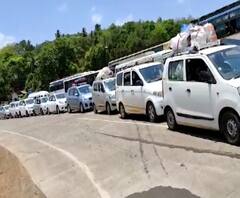 Lockdown | मुंबई-गोवा महामार्गावरील खारेपाटण चेकनाक्यावर वाहनांच्या रांगा
