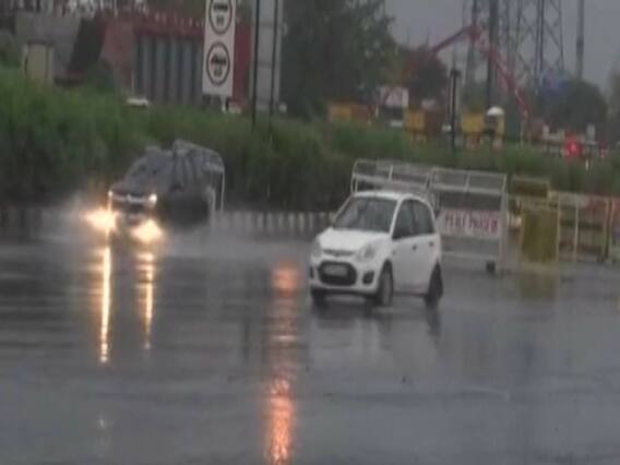 झुलसती गर्मी से Delhi NCR को मिली राहत.. बारिश के बाद मौसम हुआ सुहाना 