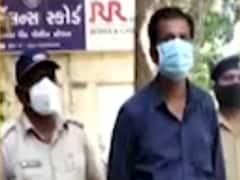 અમદાવાદમાં નકલી હેલ્થ કાર્ડ બનાવી રૂપિયા પડાવતા આરોપીની ધરપકડ, જુઓ વીડિયો