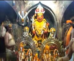 Coronavirus | जेजुरीसह पुरंदर कोरोनामुक्त; खंडेरायाच्या जेजुरीत भंडाऱ्याची उधळण