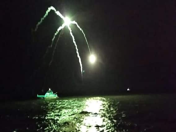 Indian Navy और Coast Guard ने भी किया कोरोना योधाओं का सम्मान