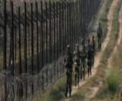 কাশ্মীরের হান্দওয়াড়ায় সেনা-জঙ্গি সংঘর্ষ, নিহত লস্কর কম্যান্ডার-সহ ২, প্রাণ গেল ২ সেনাকর্তা সহ ৫ নিরাপত্তা কর্মীরও