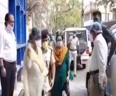 উমপুন-পরবর্তী পরিস্থিতি খতিয়ে দেখতে বনগাঁয় রাজ্যের স্বরাষ্ট্র সচিব, এসডিও অফিসে জেলার পুলিশ-প্রশাসনের কর্তাদের সঙ্গে বৈঠক