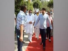 Haryana: Manoj Tiwari ने Lockdown तोड़ा, ना मास्क लगाया ना ही सोशल डिस्टैंसिंग का पालन