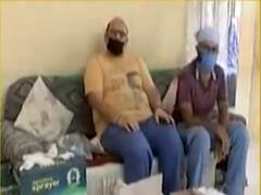 અમદાવાદઃ ટ્યુશન ક્લાસ ચલાવતા નરેન્દ્રભાઇ સેનેટાઇઝ વેચવા મજબૂર બન્યા, જુઓ વીડિયો