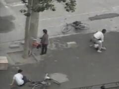 Covid 19: दुनिया के निशाने पर चीन, क्या पड़ जाएगा अलग थलग?