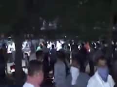 ભરૂચઃ વતન જવા પરમીશન લેવા માટે લોકોની ભારે લાઈન લાગી, જુઓ વીડિયો