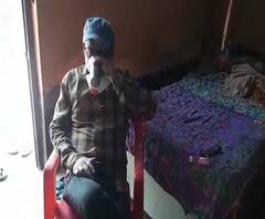 Coronavirus | अकोला आयुक्तांचं कौतुकास्पद पाऊल; कोरोनामुक्त रुग्णाच्या घरी पाणी घेतलं