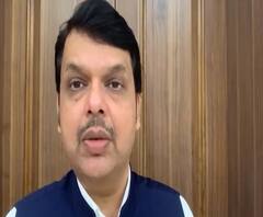 विद्यार्थ्यांना मूळ गावी जाण्यासाठी बसची सोय करा; विरोधीपक्ष नेते देवेंद्र फडणवीस यांची मागणी