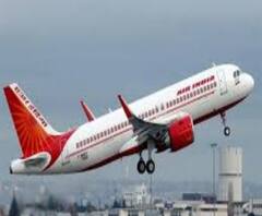 এয়ার ইন্ডিয়ার বিমানে লন্ডন থেকে ফিরলেন ৩২৬ জন ভারতীয়