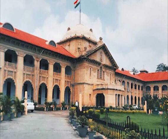 अजान हा इस्लामचा अविभाज्य भाग, पण लाऊडस्पिकर नाही; झोपण्याचा अधिकार मुलभूतच नाही तर मानवाधिकार : अलाहाबाद उच्च न्यायालय 