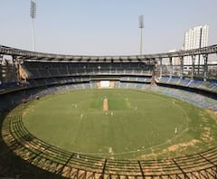 Wankhede Stadium Quarantine | वानखेडे स्टेडियम क्वॉरंटाईन सेंटरसाठी द्या, महापालिकेची एमसीएला विनंती