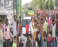 স্বাস্থ্য পরীক্ষার পরও ট্রেন বাতিল হওয়ার অভিযোগ, পঞ্জাবে পরিযায়ী শ্রমিকদের বিক্ষোভ