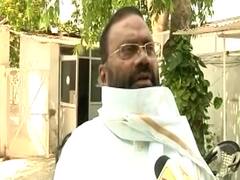 Swami Prasad Maurya accuses Maha govt of sending migrants via trucks