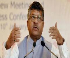 পুরো বিশ্ব এক হয়ে জরুরি পরিষেবায় যুক্তদের জন্য হাততালি দিয়েছিল, রাহুল গাঁধীকে কটাক্ষ করে মন্তব্য রবিশঙ্কর প্রসাদের