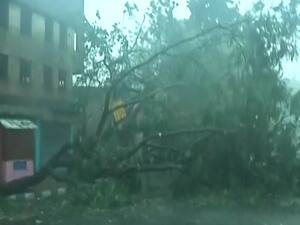 Nature's double attack with 'Amphan' & 'Covid' on India | Sansani 