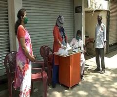 Coronaviurs | कोरानाशी दोन हात करणाऱ्या डॉक्टर, आरोग्यसेवकांना 5 दिवस काम तर 2 दिवस सुट्टी