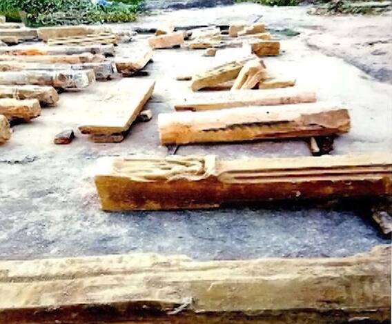 Ayodhya Ram Mandir | अयोध्येतल्या रामजन्मभूमी परिसरात प्राचीन मंदिराचे अवशेष सापडले