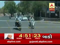 અમદાવાદ: દિલ્હી માટે ઉપડનારી ટ્રેન પહેલા સાબરમતી રેલવે સ્ટેશન તરફ જતા માર્ગ કરાયા બંધ,જુઓ વીડિયો