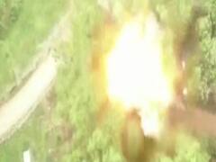 J&K: Pulwama में आतंकी हमले की साजिश नाकाम,सुरक्षाबलों ने IED से भरी कार को बरामद कर उड़ाया