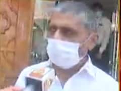 રાજકોટઃ આત્મનિર્ભર ગુજરાત યોજનાની લોનનું ફોર્મ લેવા હજારો લોકોની લાઇન, જુઓ વીડિયો 