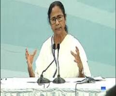 করোনায় কেন্দ্রের ভূমিকা নিয়ে সনিয়ার ডাকা বৈঠকে মমতা-সীতারাম, কথা উমপুন নিয়েও 