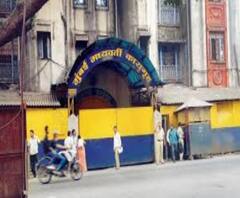 মুম্বইয়ের আর্থার রোড জেলে করোনা সংক্রমণ, আক্রান্ত ৭২ বন্দি, ৭ কর্মী