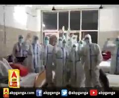 आगरा - 'हम होंगे कामयाब, एक दिन'