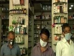 Uttar Pradesh: सर्दी-जुकाम की दवाई खरीदने वालों का रखा जाएगा हिसाब