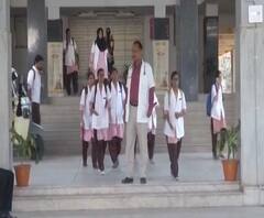 Medical Exams | वैद्यकीय परीक्षा होणारच, राज्य सरकारचं स्पष्टीकरण