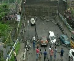 মাঝেরহাট সেতুর কাজে বিপর্যস্ত নিকাশি ব্যবস্থা, সমস্যায় খিদিরপুরের বাসিন্দারা