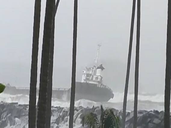 First cyclone in 129 years, 'Nisarga' attacks Mumbai | Seedha Sawal 