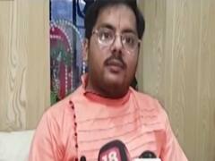 COVID forces couple to have a virtual marriage 