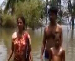 কোটালের চাপে নতুন করে বাঁধ ভাঙায় প্লাবিত কয়েকটি গ্রাম, জলের তোড়ে ক্ষয়ক্ষতির পরিমাণ বাড়ল হাসনাবাদে