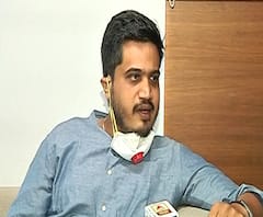 Rohit Pawar On Gopichand Padalkar | पडळकरांनी त्यांच्या वरिष्ठ नेत्यांकडून शिकावं: रोहित पवार