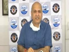 Why are political parties in Delhi playing politics over Covid crisis? 