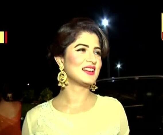 ইনস্টাগ্রামে নাম ব্যবহার করে ভুয়ো অ্যাকাউন্ট খুলে তোলা হচ্ছে টাকা! সাইবার ক্রাইমে অভিযোগ জানাবেন শ্রাবন্তী