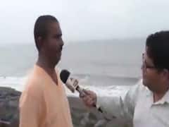 નિસર્ગ વાવાઝોડાની અસરના પગલે નવસારીના દરિયામાં કરંટ, જુઓ વીડિયો